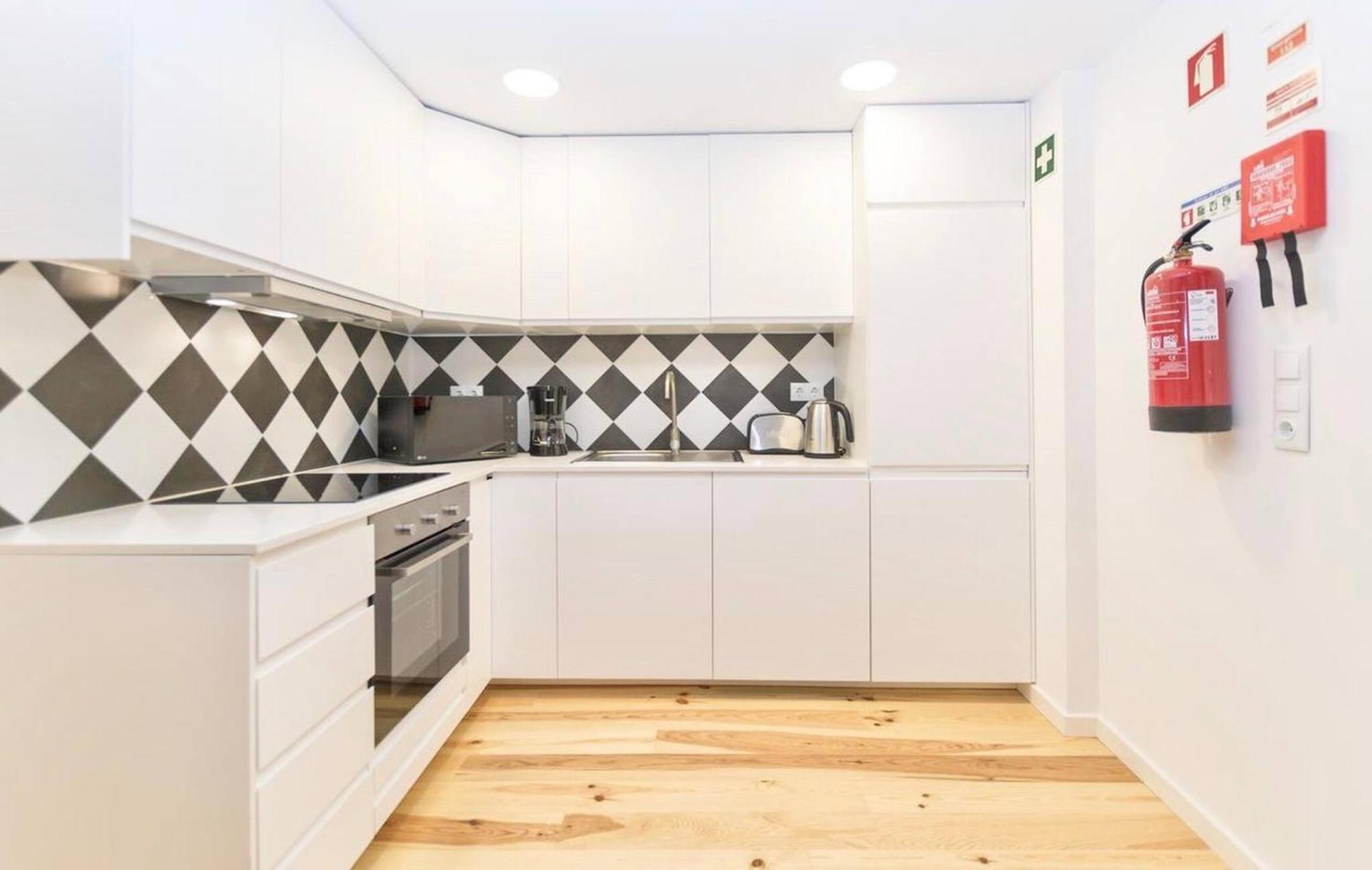 My Lx Flat Stylish Apartment In Santa Catarina Lisboa Exterior foto