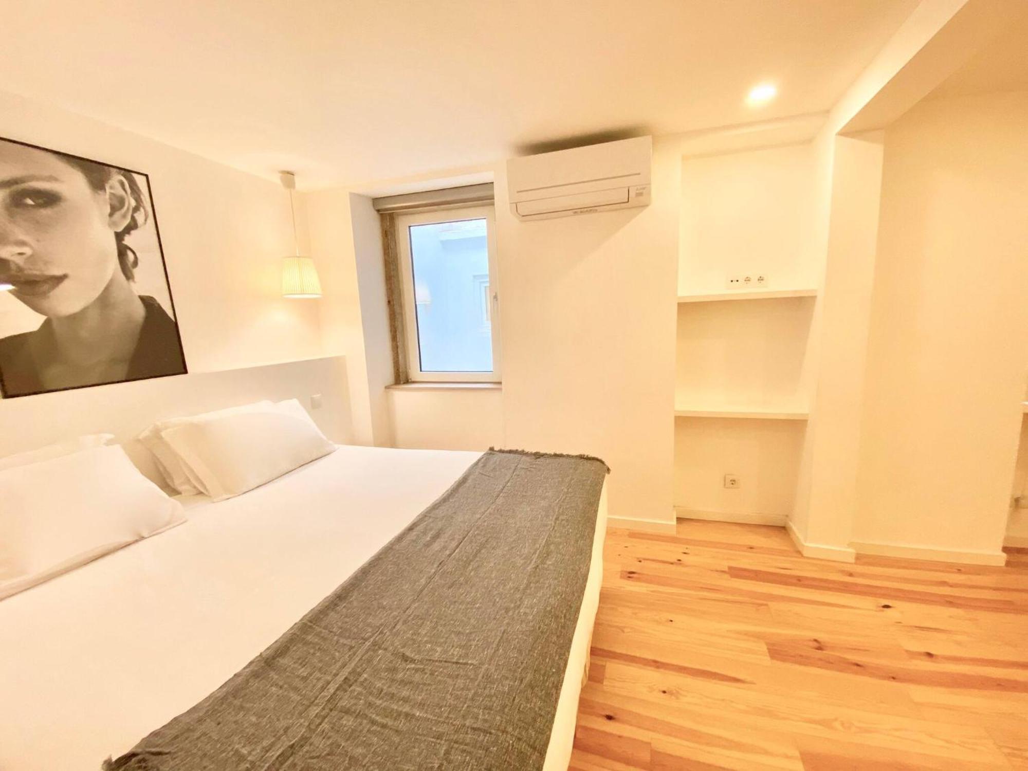 My Lx Flat Stylish Apartment In Santa Catarina Lisboa Exterior foto
